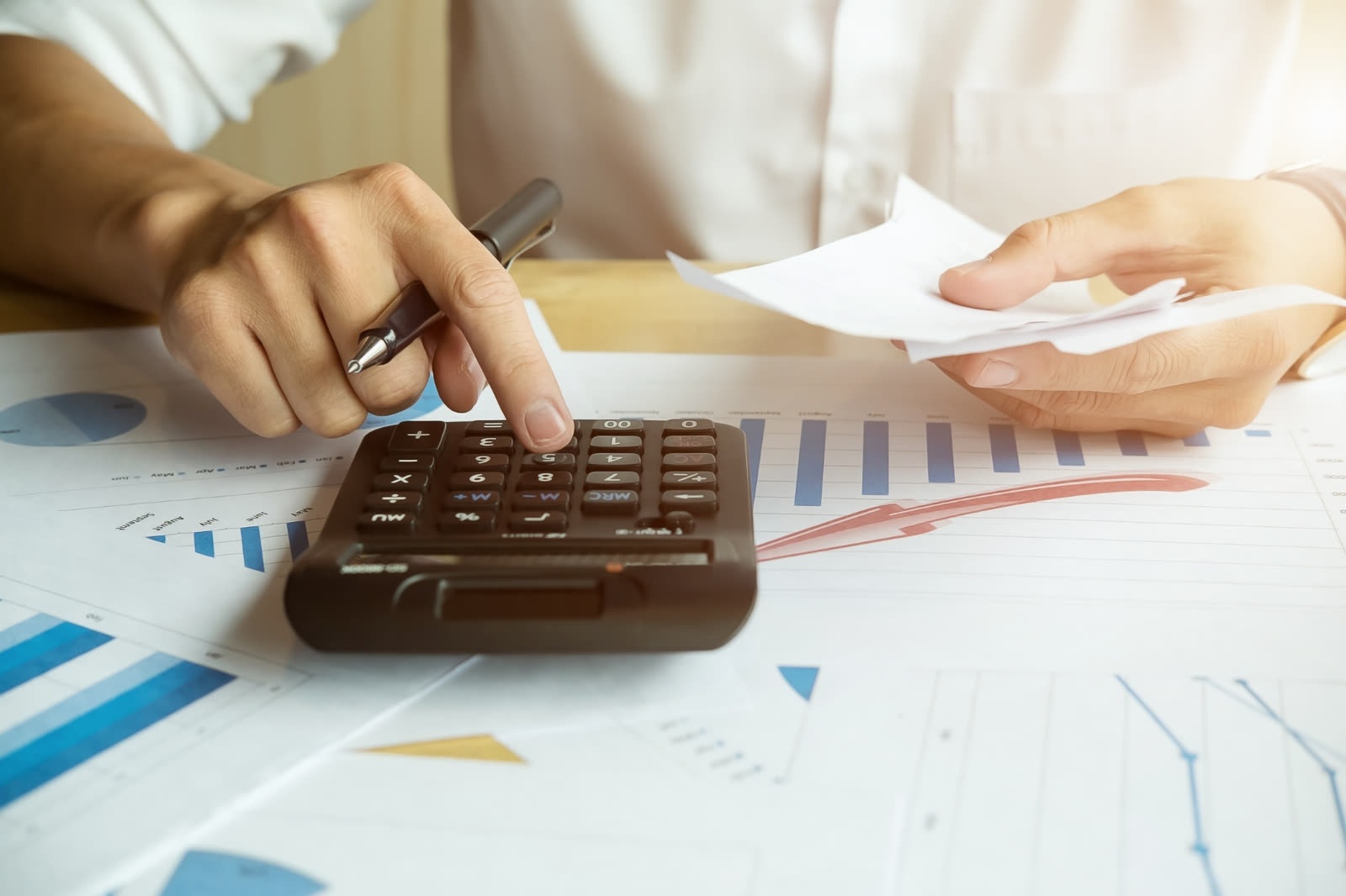 Automated Billing for Coworking Spaces: Boost Accuracy, Save Time, and Streamline Cash Flow